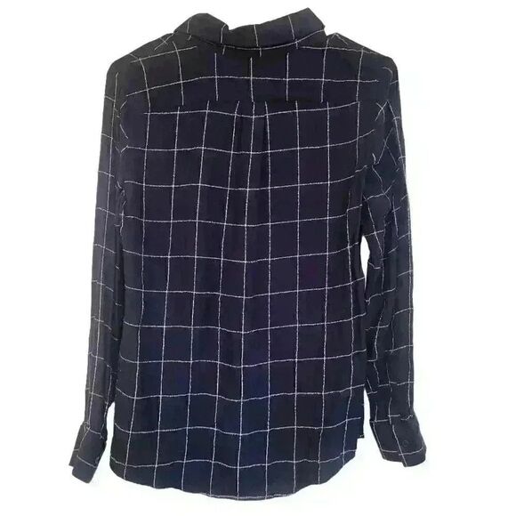 Banana Republic Women's Navy & Cream Rayon Dillon Classic Fit Button Down Shirt - Picture 8 of 11